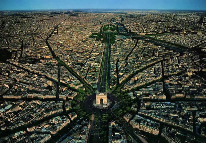 Proyecto fotográfico legendario “La Tierra vista desde el cielo”