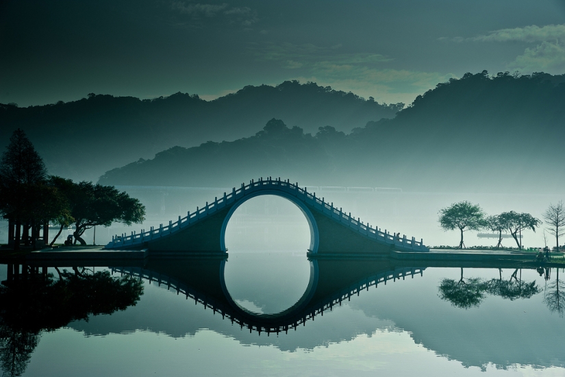 Puente del Cinturón de Jade