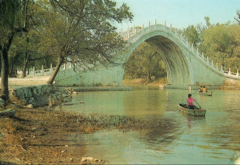 Puente del Cinturón de Jade