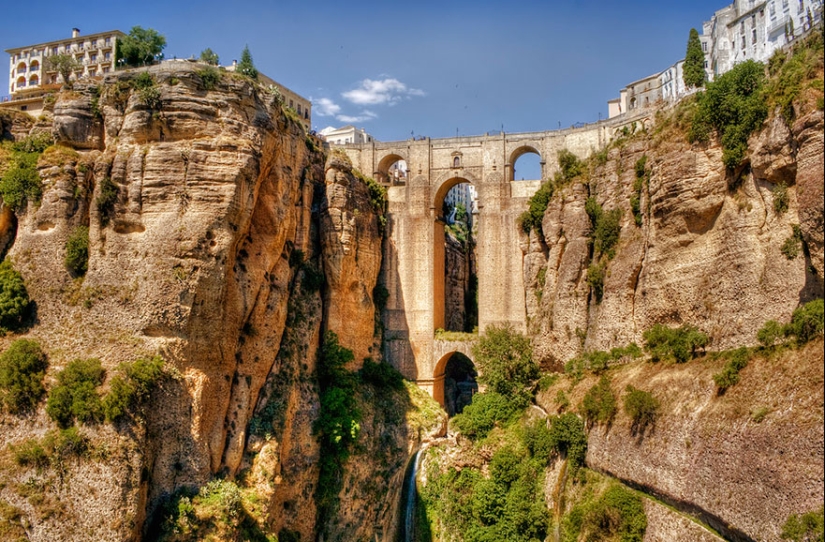 Puentes fabulosamente hermosos de la vida real