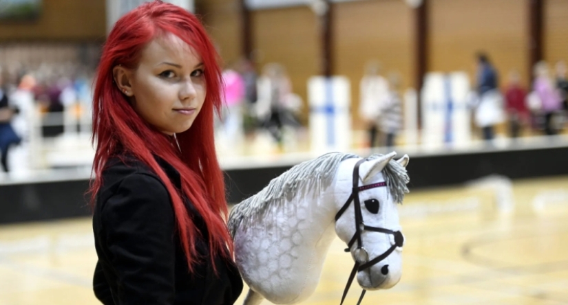 Qué es montar a caballo aficionado o por qué la gente salta sobre palos