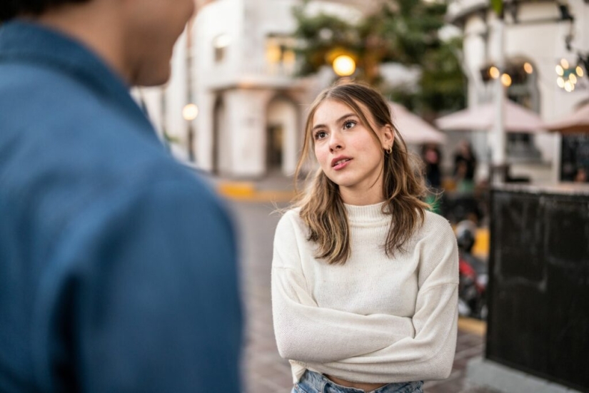 ¿Qué es negar y cómo reaccionar ante ello?