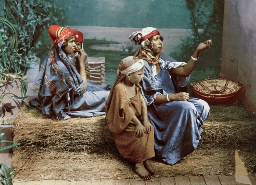 Rare color shots from Tunisia at the turn of the 19th and 20th centuries