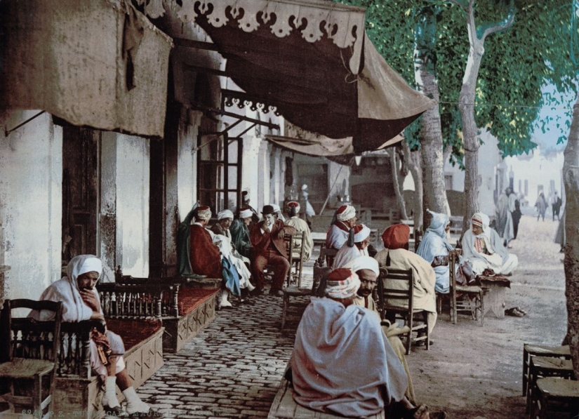 Rare color shots from Tunisia at the turn of the 19th and 20th centuries