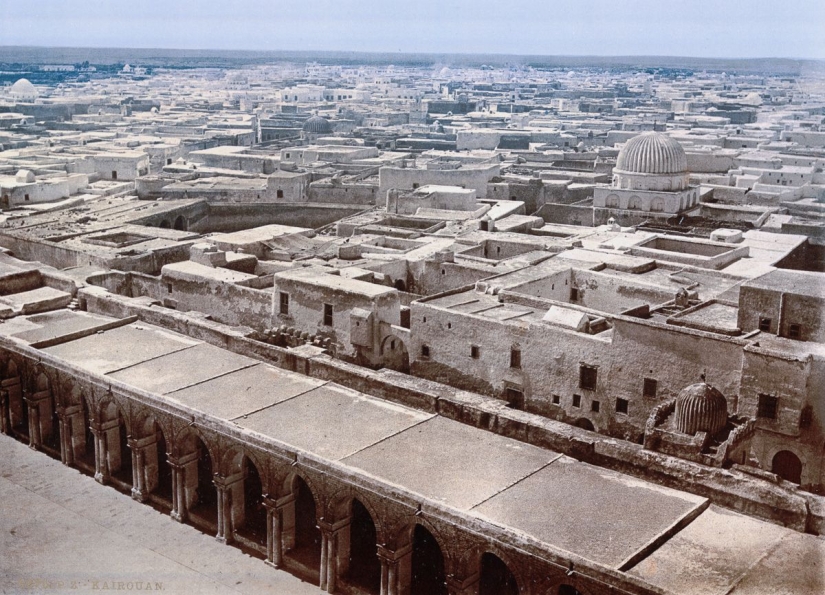 Rare color shots from Tunisia at the turn of the 19th and 20th centuries