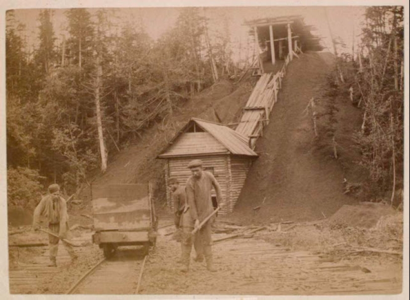 Rare photos of everyday life on Sakhalin of the late XIX - early XX century