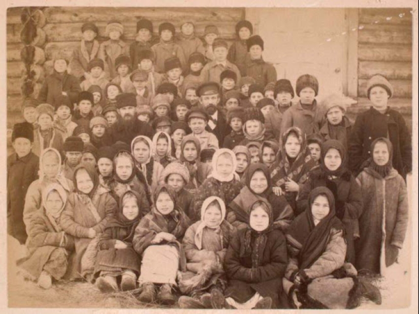 Rare photos of everyday life on Sakhalin of the late XIX - early XX century