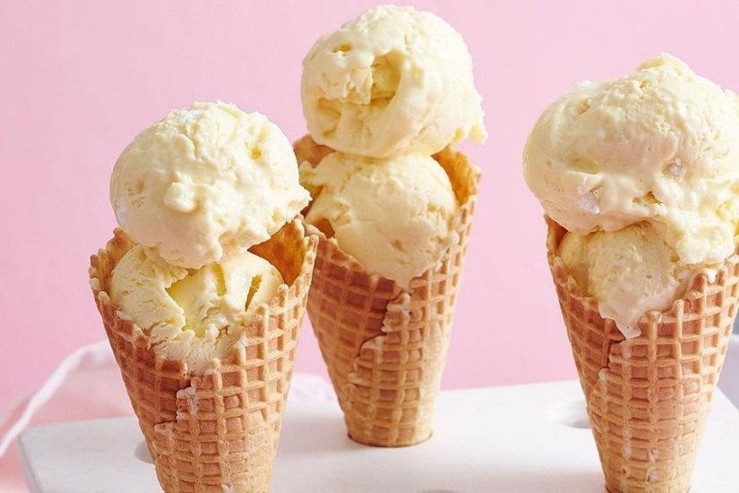 Recipes thanks to which you can eat one ice cream-for breakfast, lunch and dinner