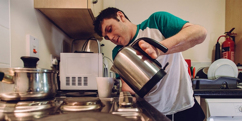 Reducir la factura de la luz: 8 trucos de vida cómo ahorrar electricidad en la cocina