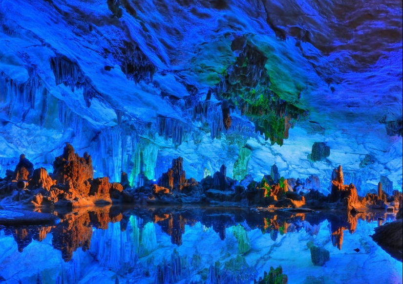 Reed Flute Cave