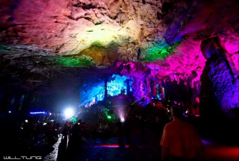 Reed Flute Cave