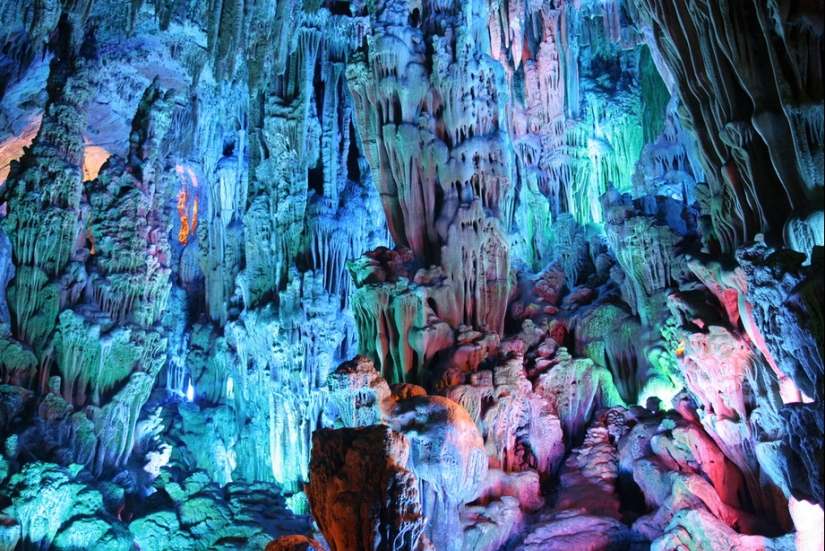 Reed Flute Cave