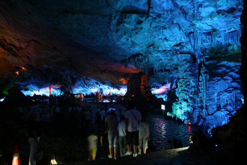 Reed Flute Cave