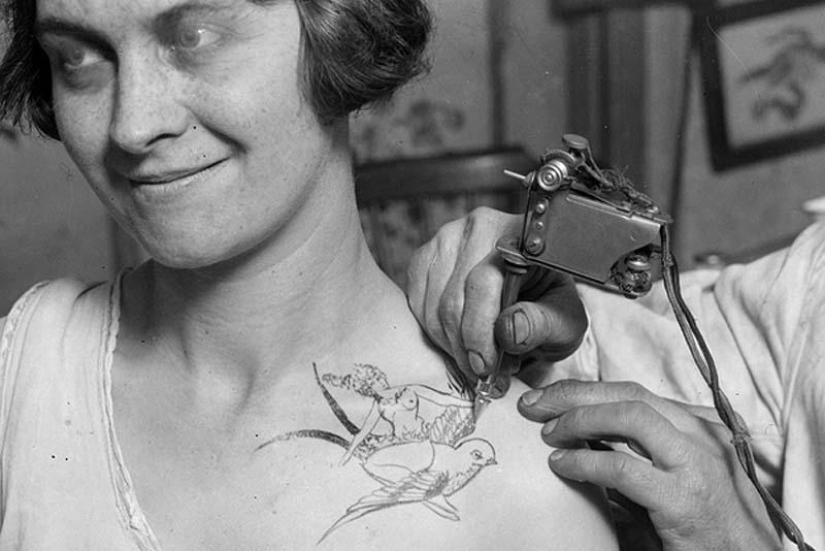 Retratos vintage de mujeres tatuadas