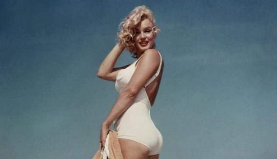 Retroshik: 20 legendary swimsuits from the movies