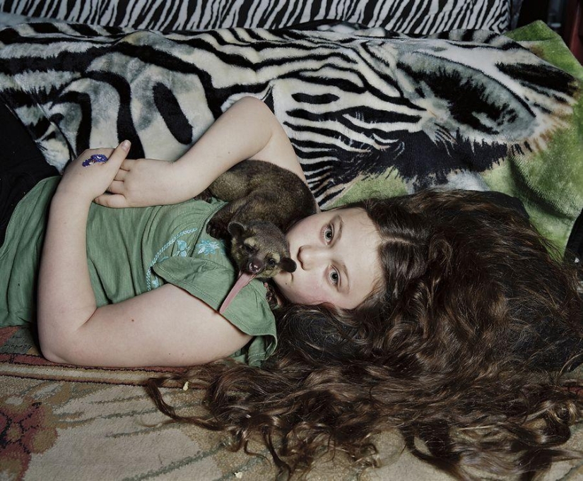 Robin Schwartz&#39;s Photo Project &quot;Amelia&#39;s World&quot;: Art Through the Prism of Childhood and Nature