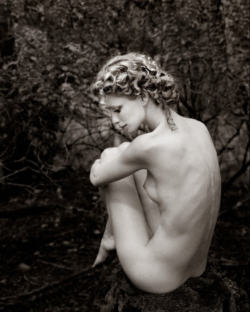 Romantic nude by Trevor and Faye Yerbury