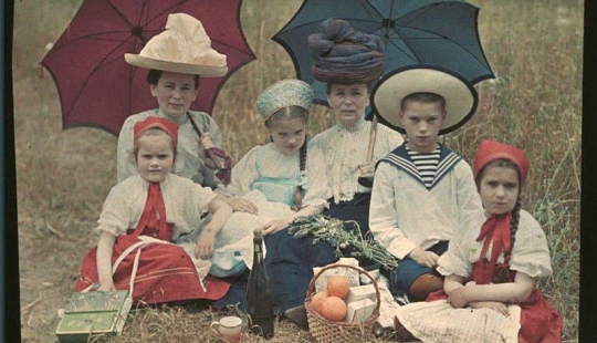 Rusia prerrevolucionaria en las primeras fotografías en color de la década de 1910 por Pyotr Vedenisov