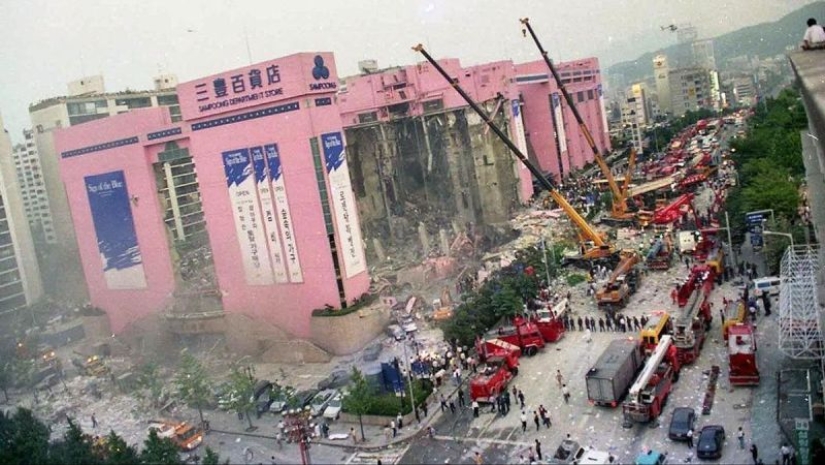 Sampun Mall Collapse