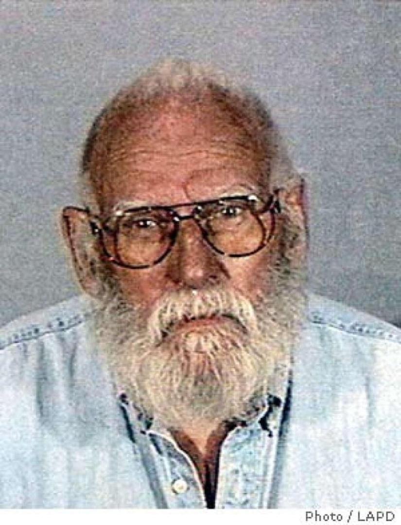 "Santa Strangler", or Productversie the story of a maniac