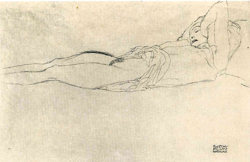 Scandalous erotic drawings by Gustav Klimt