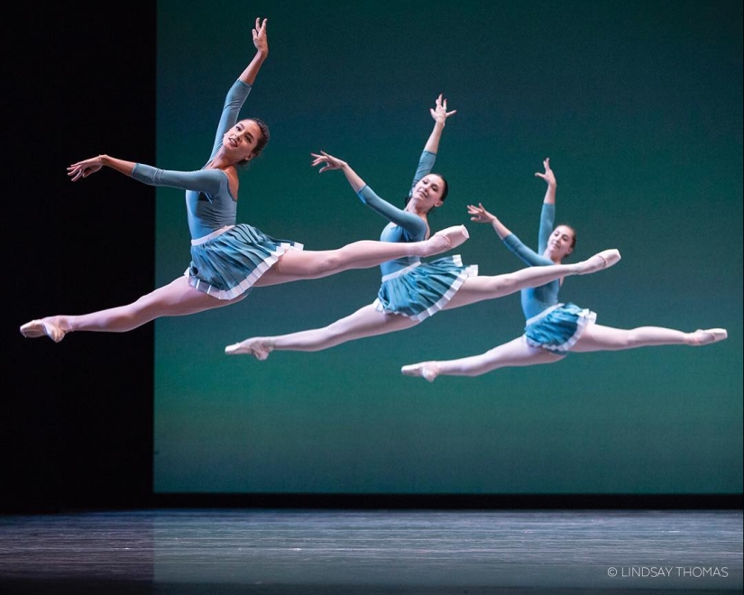 Se cierne sobre el parquet: gracia y la ternura en las fotografías de bailarines de ballet de Lindsay Thomas