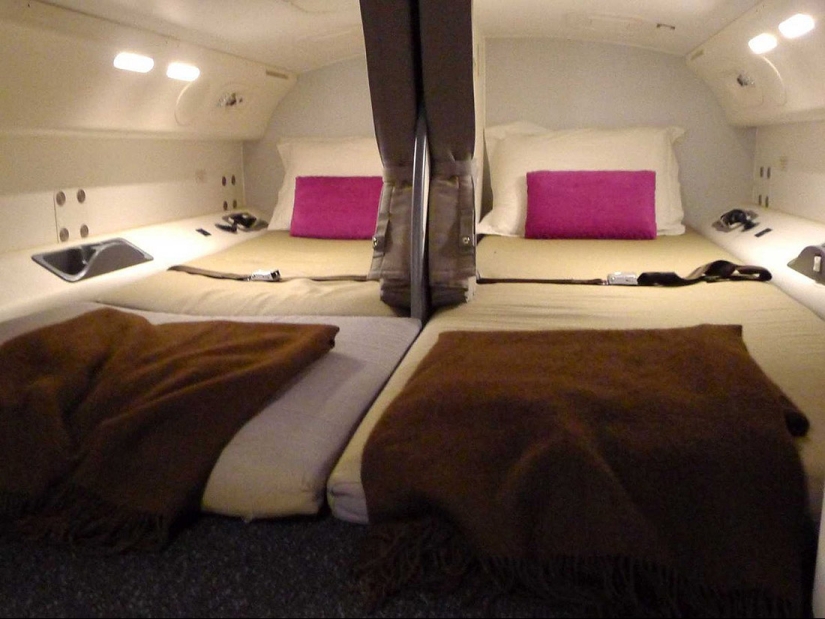 Secret bedrooms of flight attendants on long-distance flights