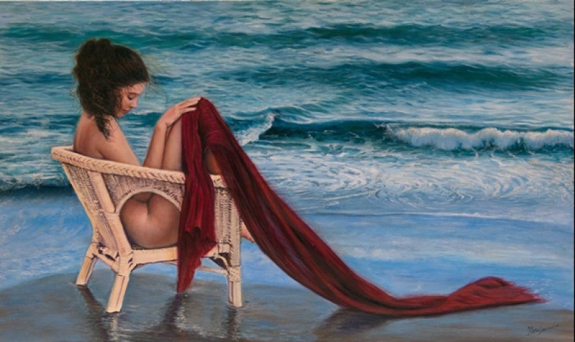 Sensual paintings by artist Hanto Garrucho