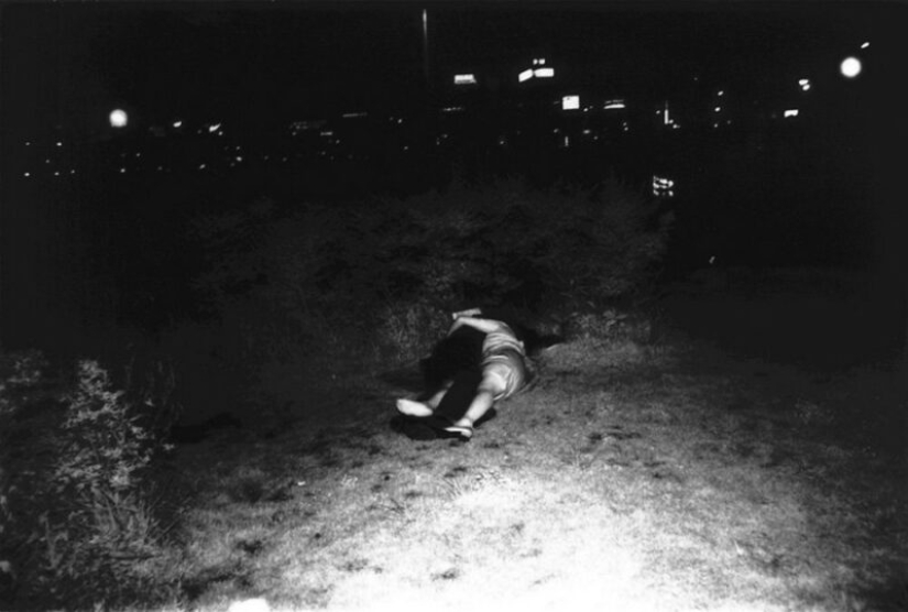 Sex and the City: photos of Kohei Yoshiyuki taken in Tokyo night parks
