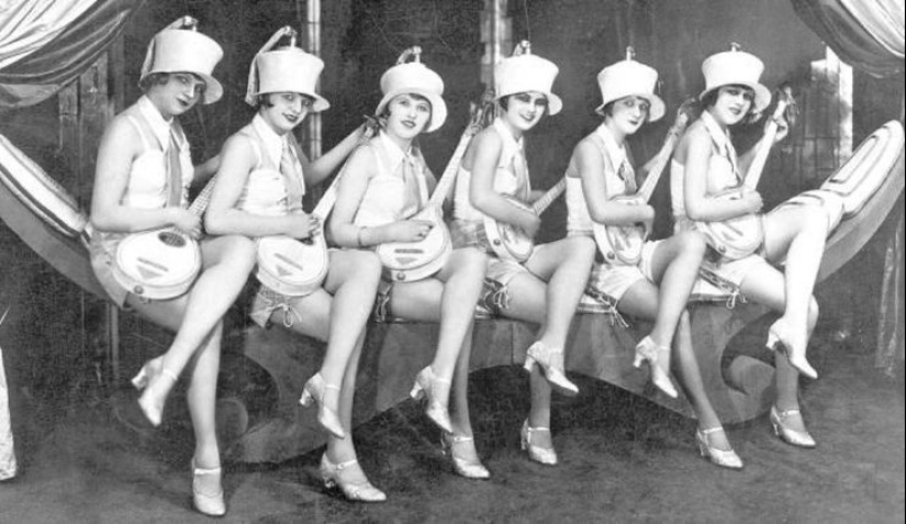Sex, drugs and cabaret: the night life of Weimar Germany