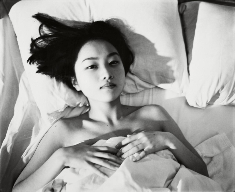 Sexual provocations by Nobuyoshi Araki