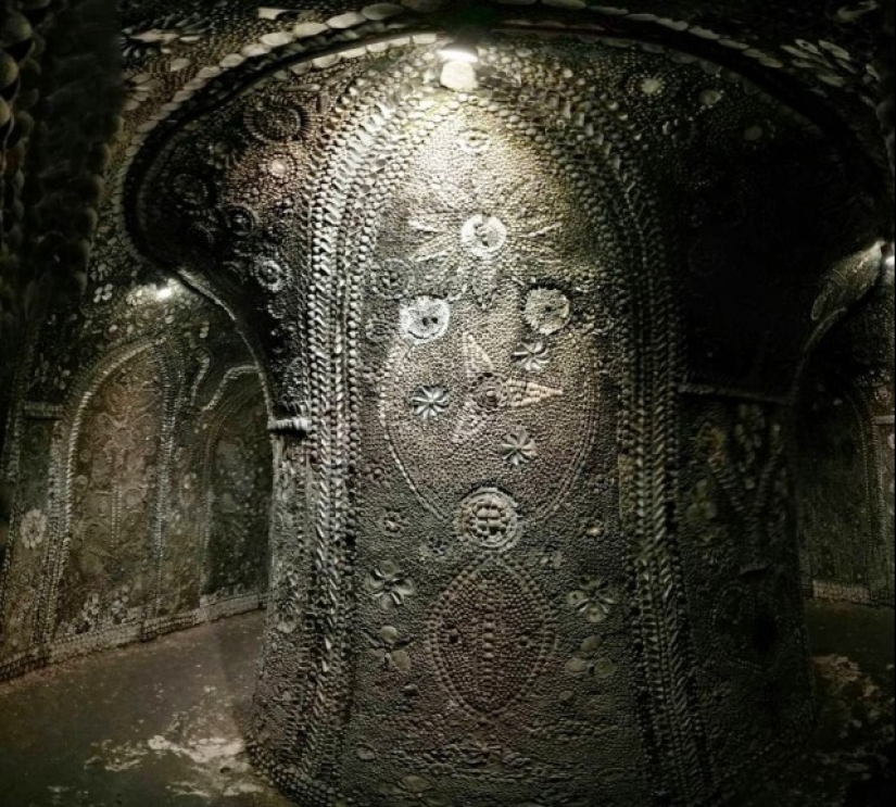 &quot;Shell Grotto&quot; - one of the most mysterious attractions in Great Britain