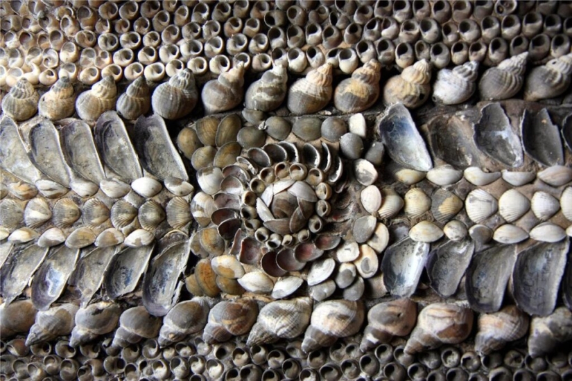 &quot;Shell Grotto&quot; - one of the most mysterious attractions in Great Britain