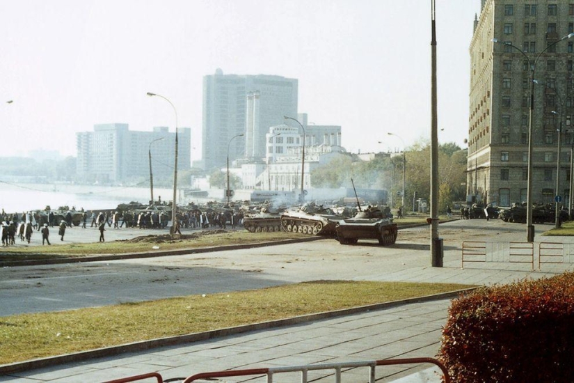 Shooting of the House of Soviets on October 4, 1993