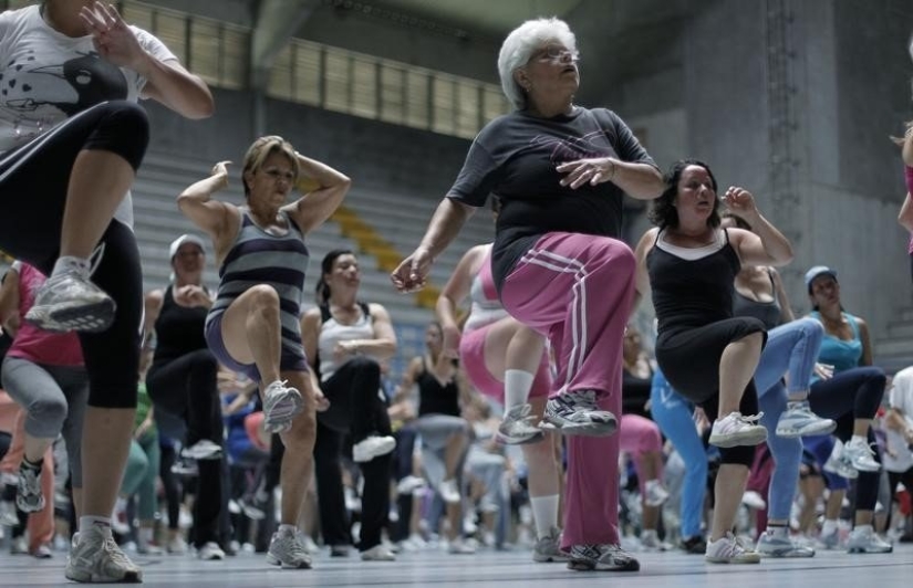 Si no tiene tiempo, aquí hay 36 formas geniales de quemar la cantidad máxima de calorías en 1 hora