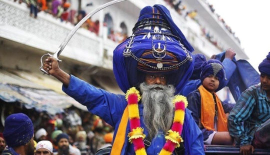 Sikhs-gente de paz, viviendo por el bien de la guerra