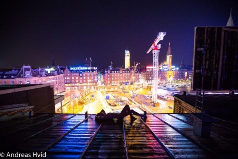 Singer wastes: the photographer-a roofer from Denmark shoots sex, ruins and rust