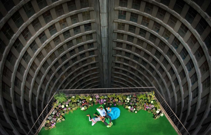 Skyscraper-well Ponte City Apartments: the highest and most problematic in Africa