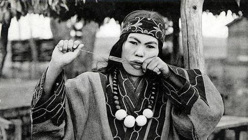 Smiles of Ainu women