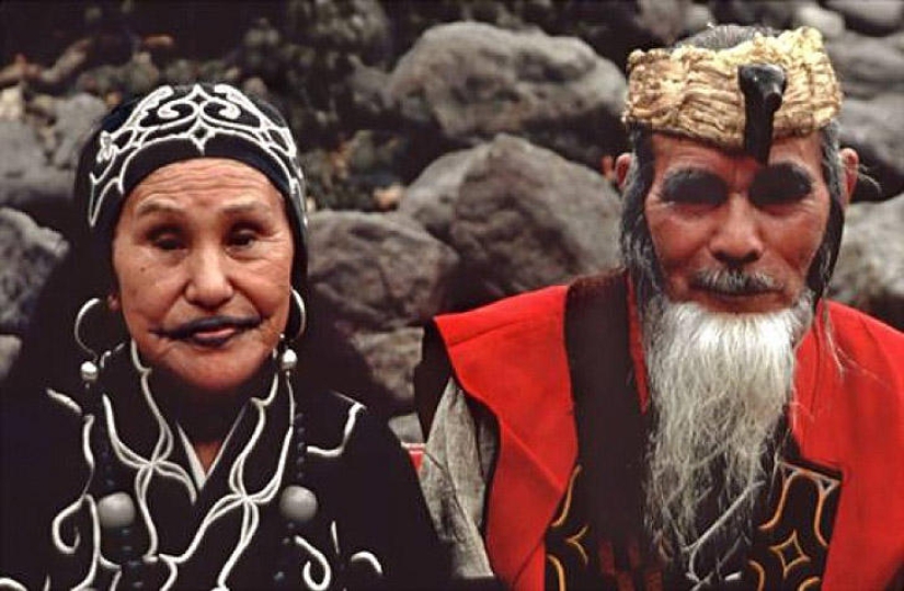 Smiles of Ainu women