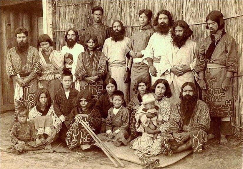 Smiles of Ainu women