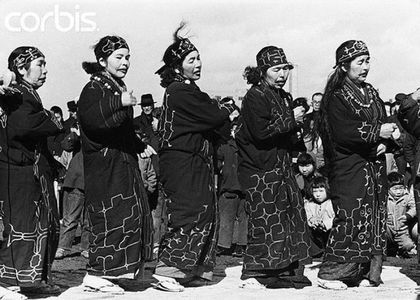 Smiles of Ainu women