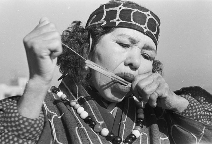 Smiles of Ainu women