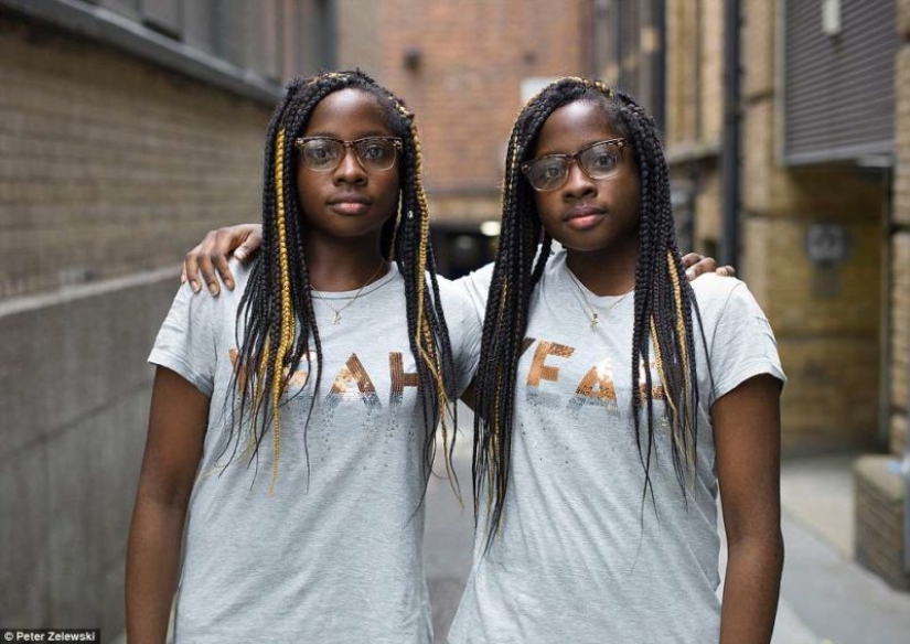 So similar, but so different: 20 incredible portraits of twins