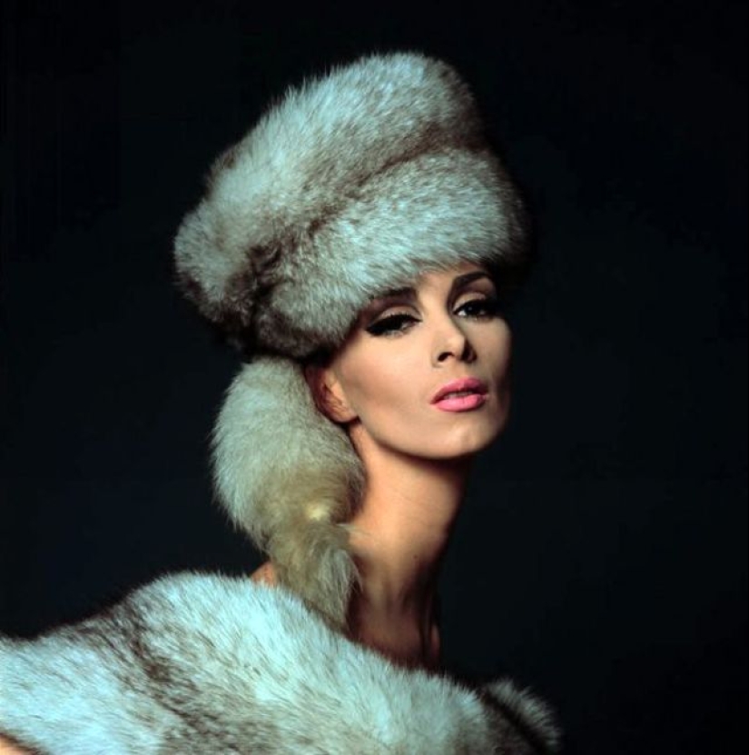 Spectacular fashion photography by Franz Christian Gundlach made in the 50-70-ies