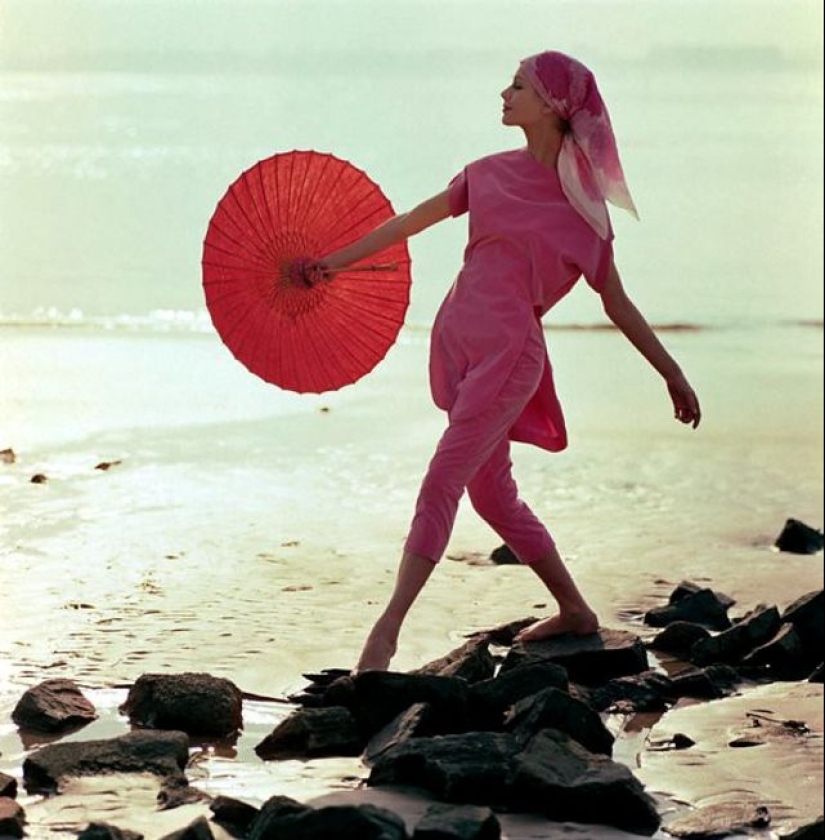 Spectacular fashion photography by Franz Christian Gundlach made in the 50-70-ies