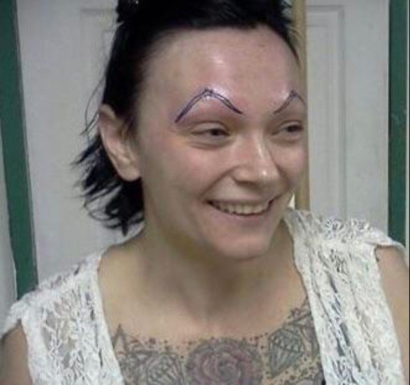 Stop the earth, I'll go! 20+ pictures of people with incredibly weird eyebrows