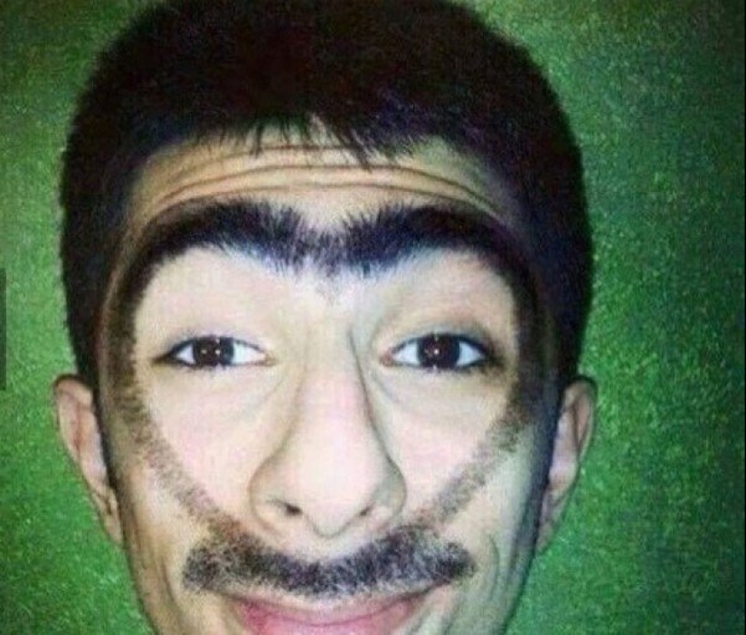 Stop the earth, I'll go! 20+ pictures of people with incredibly weird eyebrows