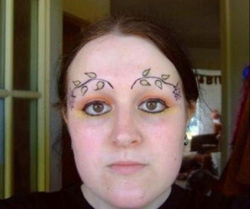 Stop the earth, I'll go! 20+ pictures of people with incredibly weird eyebrows