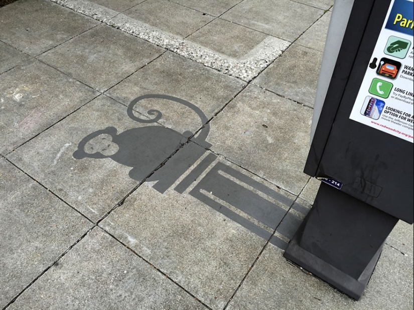 Street Artist Replaces 20 City Shadows With Flowers and Monkeys, and Many Didn&#39;t Even Notice